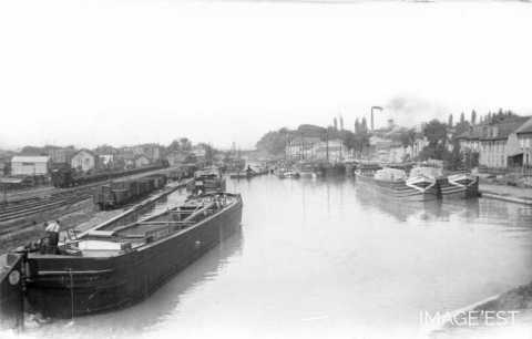 Port (Varangéville)