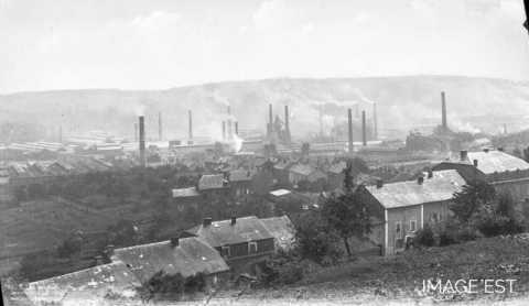 Usines sidérurgiques (Mont-Saint-Martin)