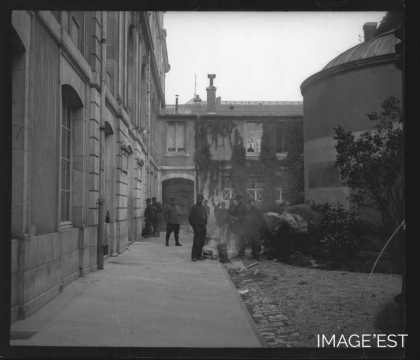 École supérieure de pharmacie (Nancy)