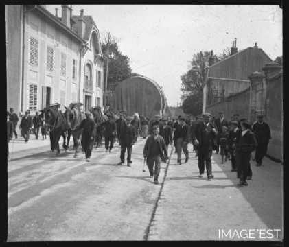 Transport d'un foudre géant (Nancy)