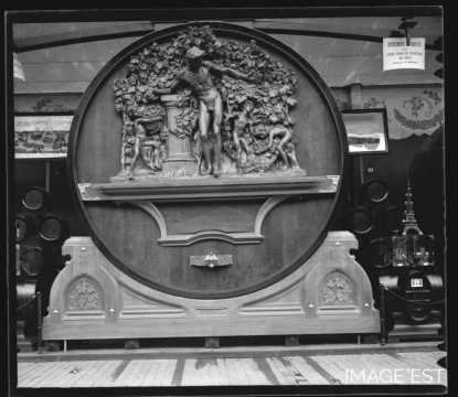 Grande foudre de 1909 de la tonnellerie Adolphe Fruhinsholz (Nancy)