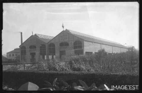 Hangars de la tonnellerie Adolphe Fruhinsholz (Nancy)