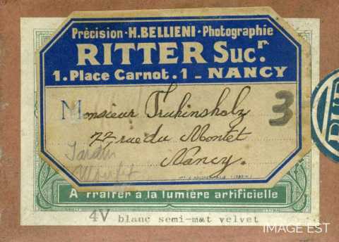Boîte de plaques de verre (Nancy)