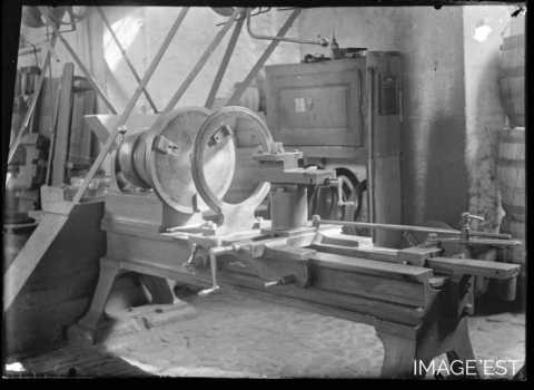Tour d'un atelier de la tonnellerie Adolphe Fruhinsholz (Nancy)