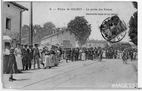 Sortie d'usine (Golbey)