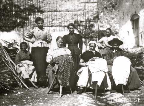 Brodeuses du Lunévillois (Meurthe-et-Moselle)