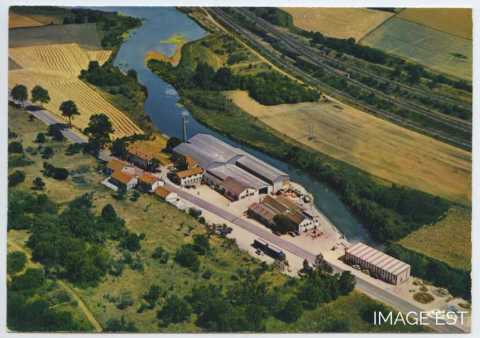 Usine de béton réfractaire (Bayonville-sur-Mad)
