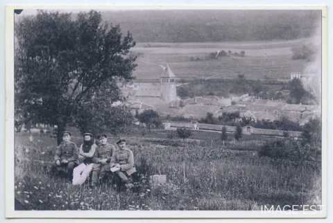 Soldats et officiers allemands (Bayonville-sur-Mad)