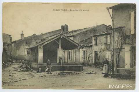 Fontaine du Moncé (Bayonville-sur-Mad)