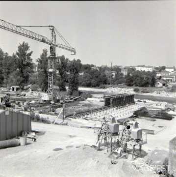 Reconstruction du pont (Charmes)
