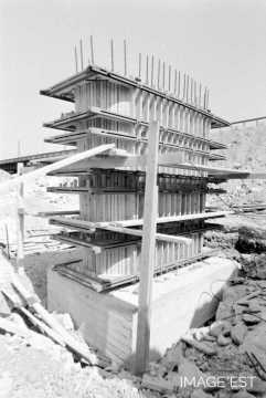Reconstruction du pont (Charmes)