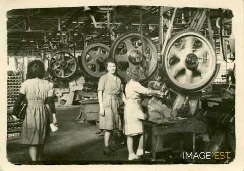 Ouvrières à leur travail (Nancy)