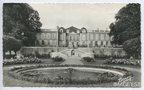 Château (Arry)