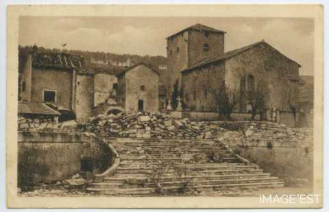 Château en ruines (Arry)