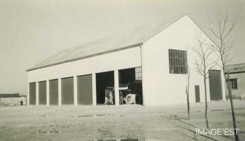 Hangar de stationnement (Haudainville)