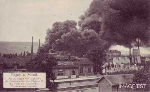 Incendie d'une usine (Pagny-sur-Moselle)