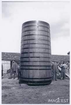 Cuve de la tonnellerie Adolphe Fruhinsholz (Nancy)
