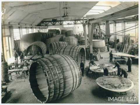Atelier des grands foudres de la tonnellerie Adolphe Fruhinsholz (Nancy)