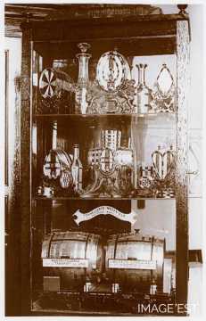 Vitrine du chalet de la tonnellerie Adolphe Fruhinsholz (Nancy)