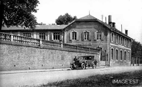 Ecole ménagère (Mont-Saint-Martin)