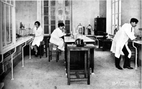 Laboratoire de l'Hôtel-Dieu (Mont-Saint-Martin)