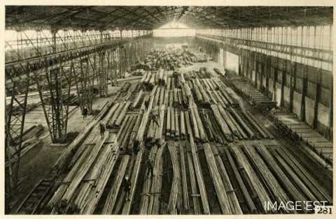 Halles de stockage (Mont-Saint-Martin)