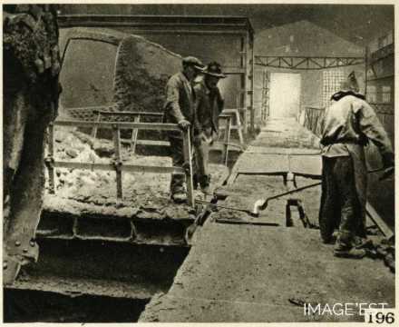 Prélèvement d'acier (Mont-Saint-Martin)