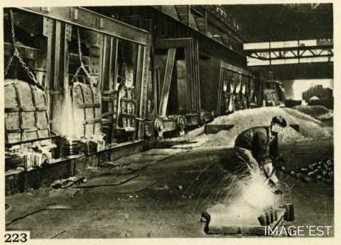 Prélèvement d'acier (Mont-Saint-Martin)