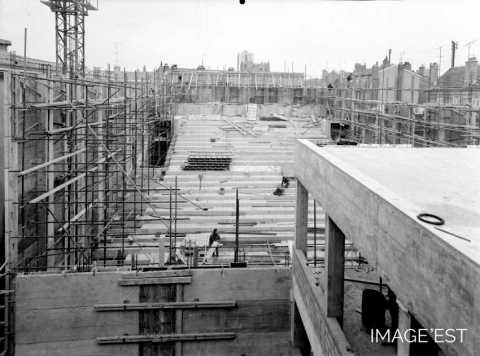 Chantier de construction de l'amphithéâtre de la Faculté de Droit de Nancy ((Meurthe-et-Moselle)