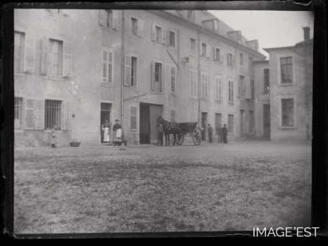 Fiacre à l'arrêt (Meurthe-et-Moselle)