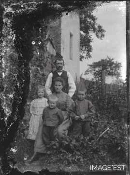 Couple avec enfants (Amance)