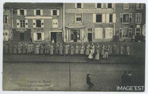 Soldats et officiers allemands (Pagny-sur-Moselle)