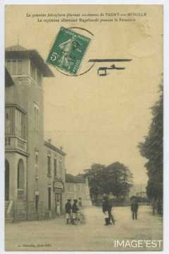 Premier aéroplane (Pagny-sur-Moselle)