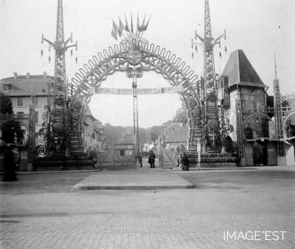 Porte monumentale (Nancy)