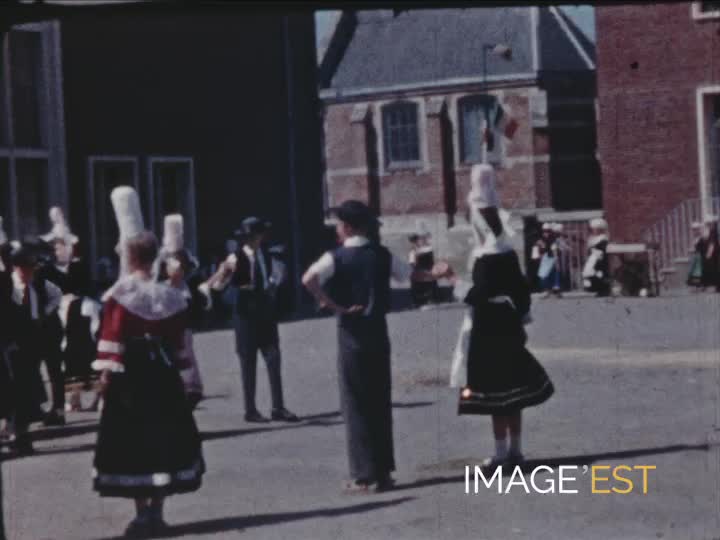 Kermesse des écoles à Roye (Somme)