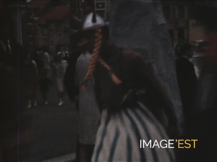 Célébration populaire à Roye (Somme)