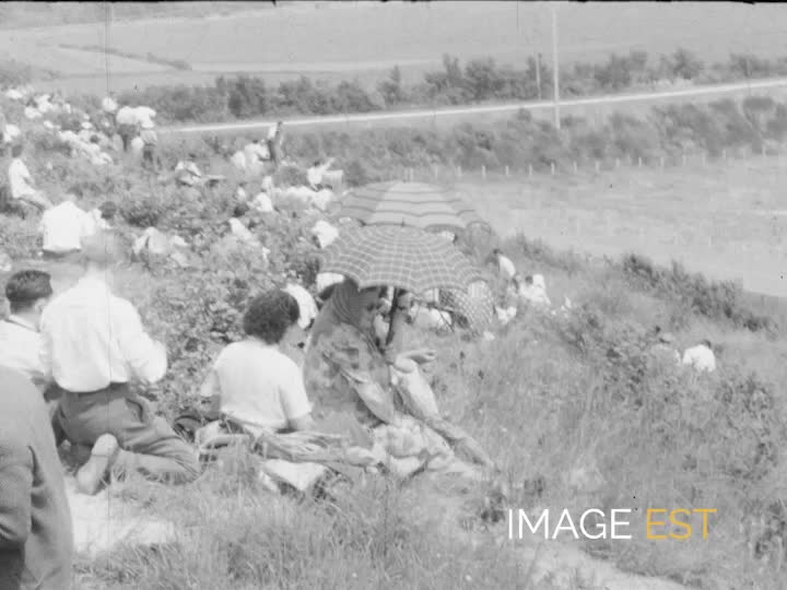 Course automobile au circuit de Gueux (Marne)
