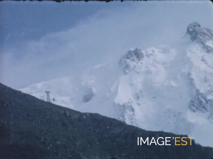 Les Alpes sous la neige