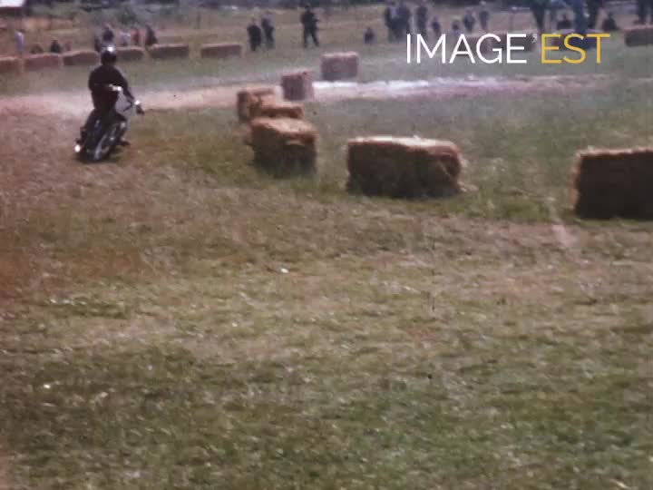 Grass Track à Vrigne-aux-Bois (Ardennes)