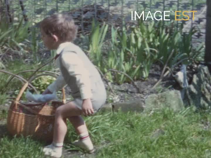 Laurent à Pâques et à la ferme