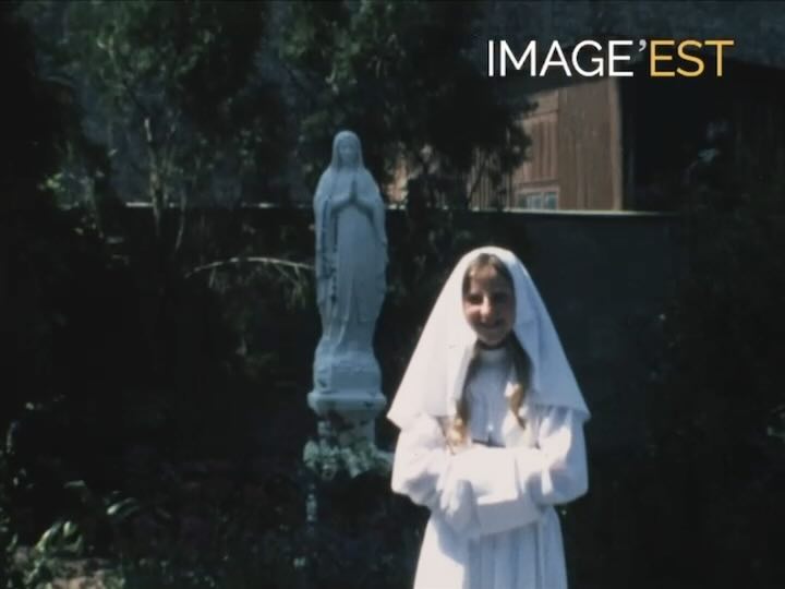 Communion de Véronique en Normandie