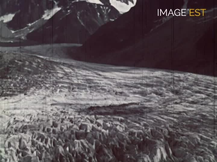 À Genève et à la "Mer de glace"