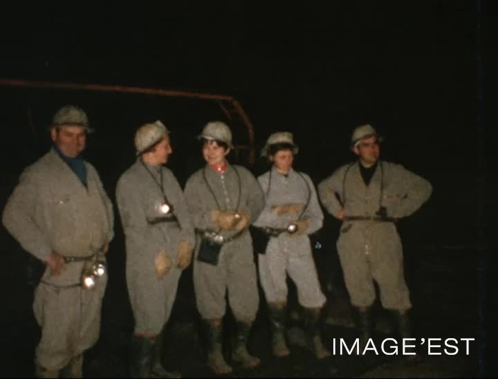 Carrière, mine de fer et géologues en Meuse