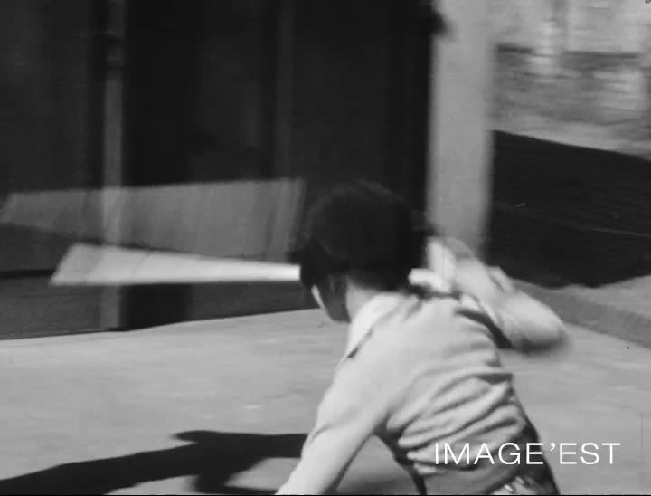 Combat à l'épée en bois