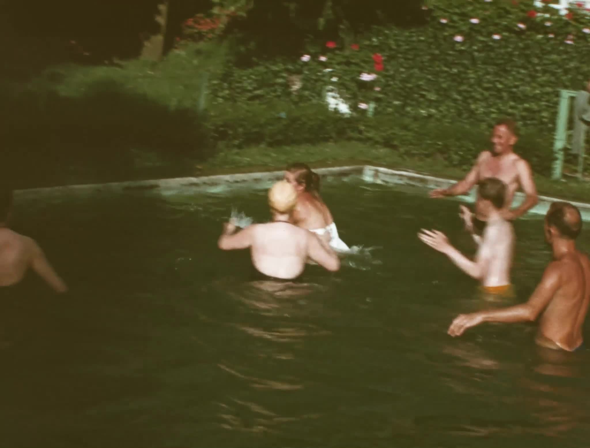 Baignade joyeuse et farniente
