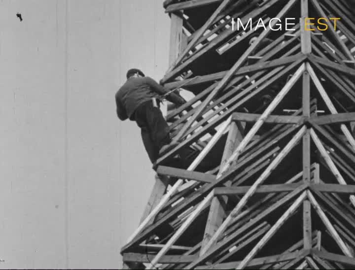 "Les Compagnons de Notre-Dame" à Châlons 1/3