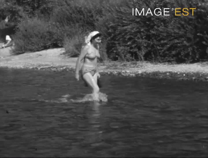 À la plage de Champey-sur-Moselle