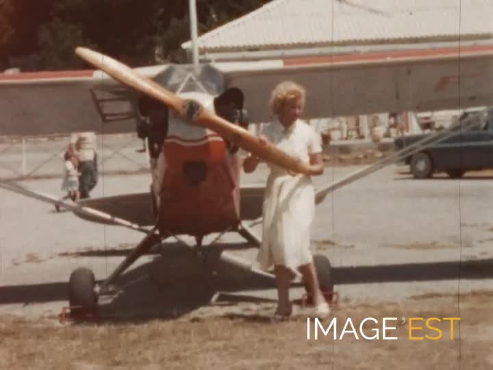 Bénédiction des avions et des voitures 