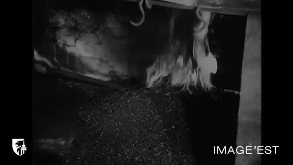 Fabrication des canons de fusils à Nessonvaux (Belgique) 